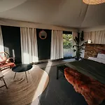 Greenfields Glamping Camping