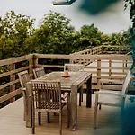 Greenfields Glamping *
