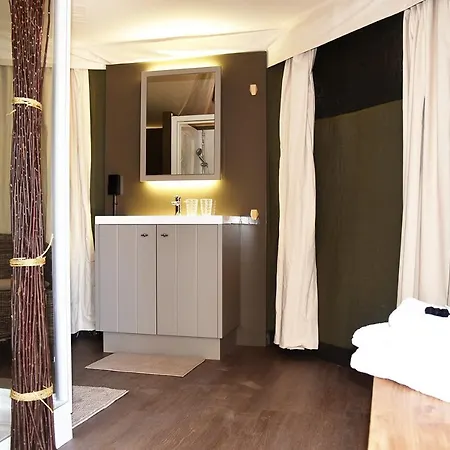 Camping Greenfields Glamping *