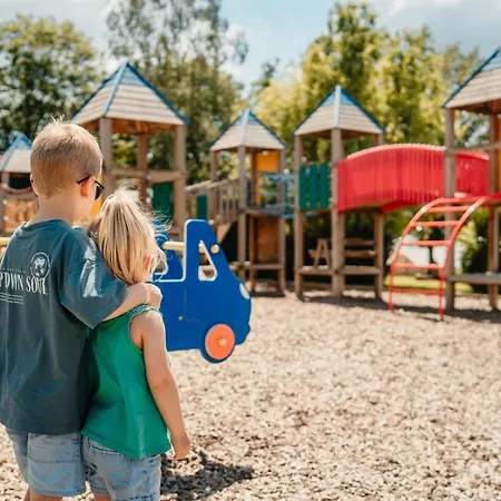 Camping Greenfields Glamping