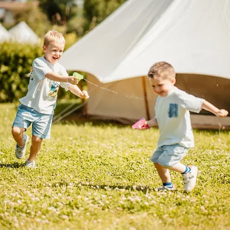 Camping Greenfields Glamping